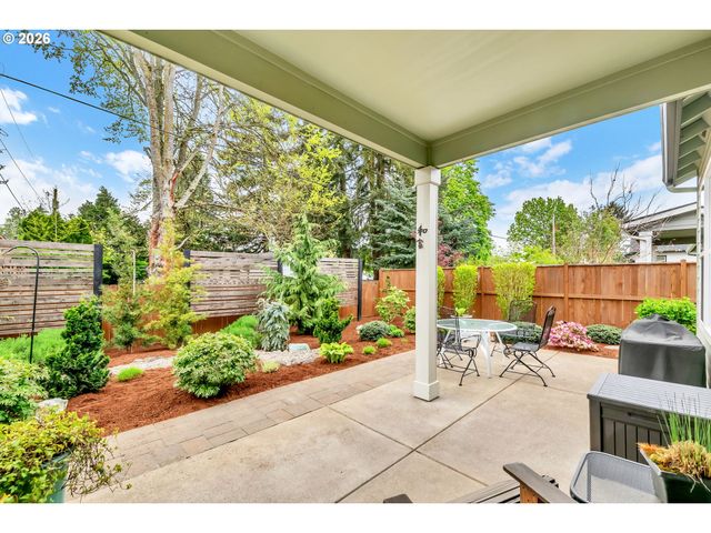 444 EMILY Ln, Eugene, OR 97404