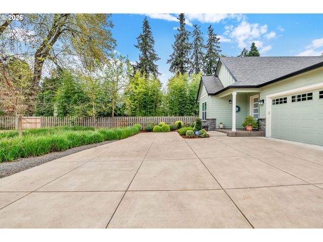 444 EMILY Ln, Eugene, OR 97404