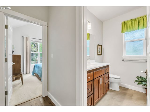 444 EMILY Ln, Eugene, OR 97404