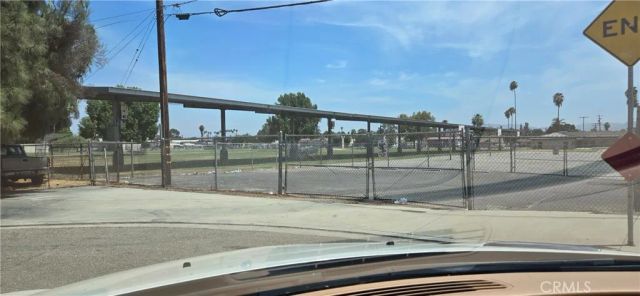 559 W 25th, San Bernardino, CA 92405