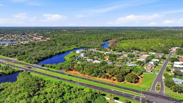 2099 S TAMIAMI TRAIL, Osprey, FL 34229