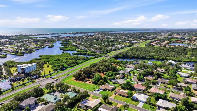 2099 S TAMIAMI TRAIL, Osprey, FL 34229