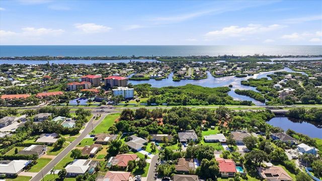2099 S TAMIAMI TRAIL, Osprey, FL 34229
