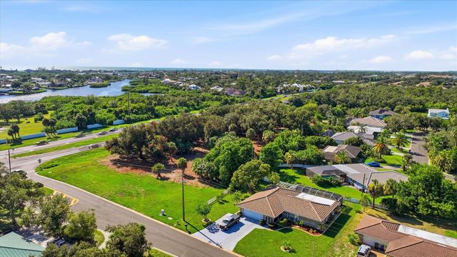 2099 S TAMIAMI TRAIL, Osprey, FL 34229