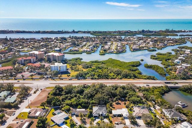 2099 S TAMIAMI TRAIL N, Osprey, FL 34229