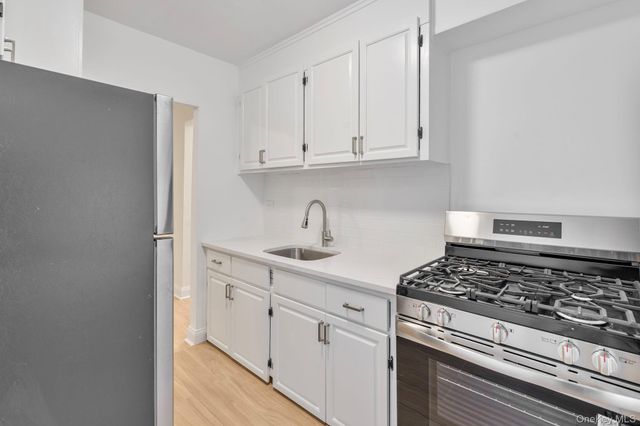 32-25 88 Street 310, East Elmhurst, NY 11369