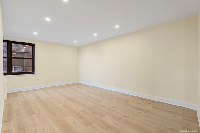 32-25 88 Street 310, East Elmhurst, NY 11369
