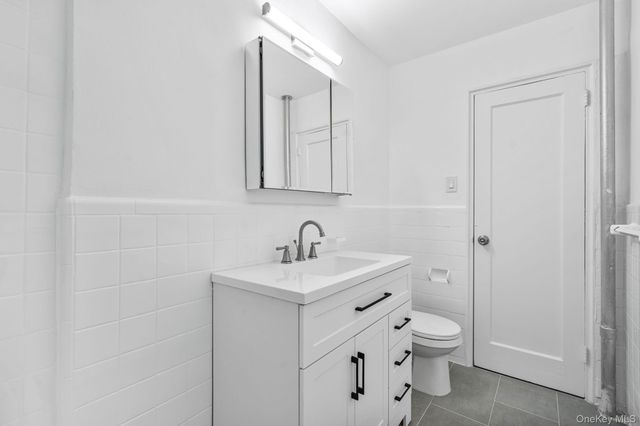 32-25 88 Street 310, East Elmhurst, NY 11369