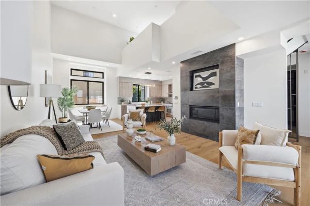 2005 Mathews Avenue B, Redondo Beach, CA 90278