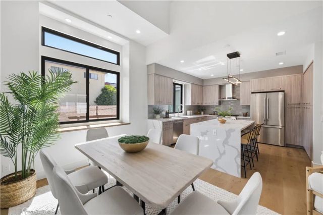 2005 Mathews Avenue B, Redondo Beach, CA 90278