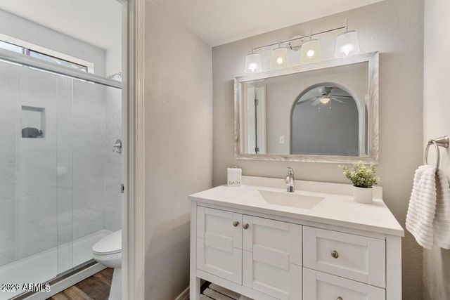 1025 E HIGHLAND Avenue 24, Phoenix, AZ 85014