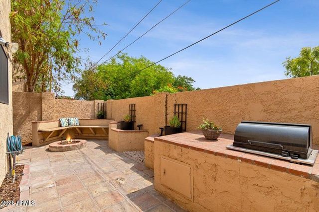 1025 E HIGHLAND Avenue 24, Phoenix, AZ 85014