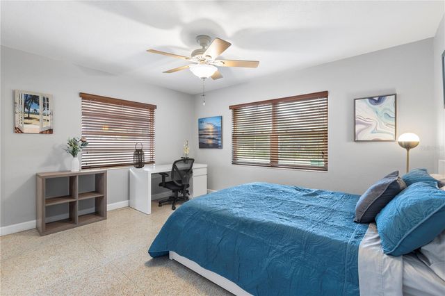 907 W COLUMBUS DRIVE, Tampa, FL 33602