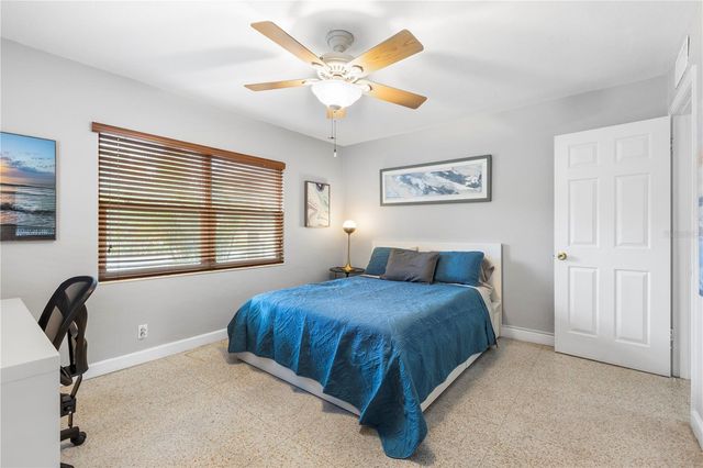 907 W COLUMBUS DRIVE, Tampa, FL 33602