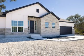 111 S Jesse Stiff, Blanco, TX 78606