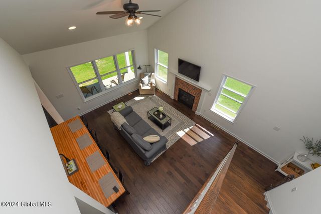 11 Hunter Court, Milton, NY 12020