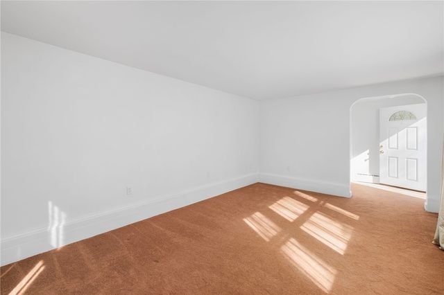 61 High View Drive, Cranston, RI 02921