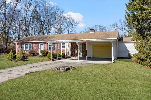 61 High View Drive, Cranston, RI 02921