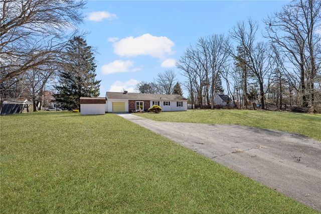 61 High View Drive, Cranston, RI 02921