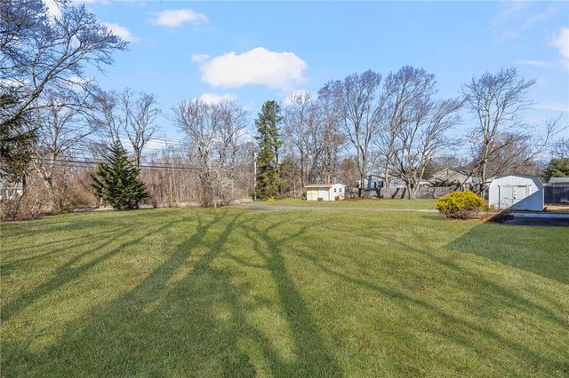 61 High View Drive, Cranston, RI 02921