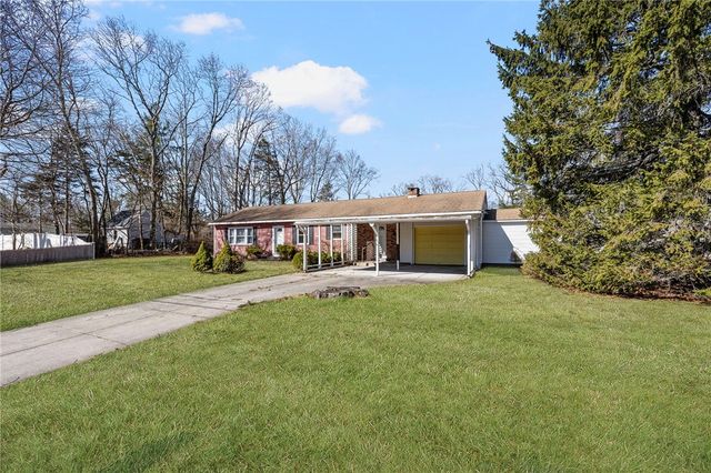 61 High View Drive, Cranston, RI 02921