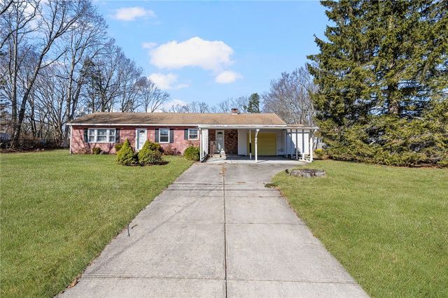 61 High View Drive, Cranston, RI 02921