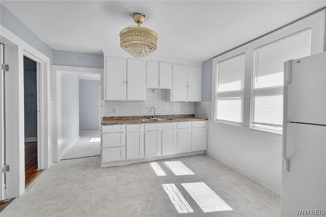 98 Box Avenue, Buffalo, NY 14211