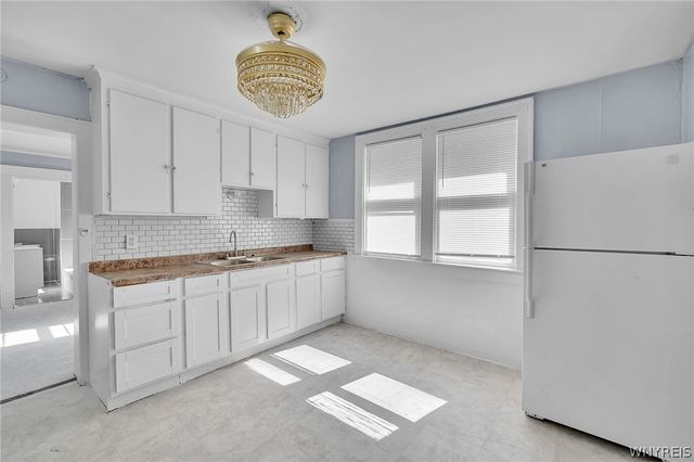 98 Box Avenue, Buffalo, NY 14211