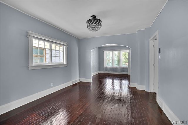 98 Box Avenue, Buffalo, NY 14211