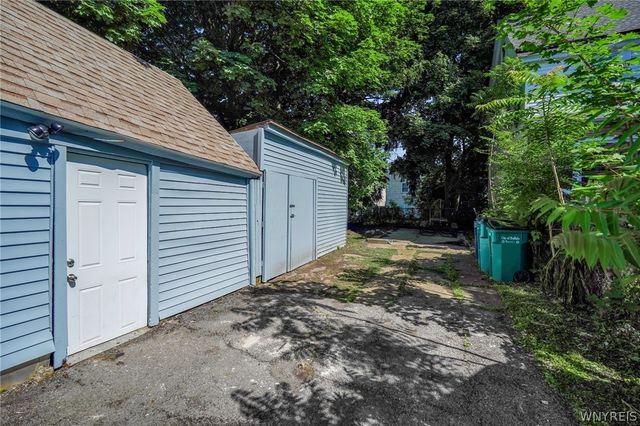 98 Box Avenue, Buffalo, NY 14211