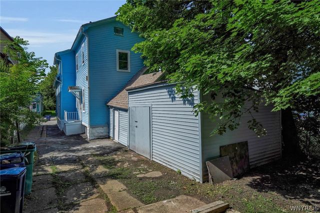98 Box Avenue, Buffalo, NY 14211