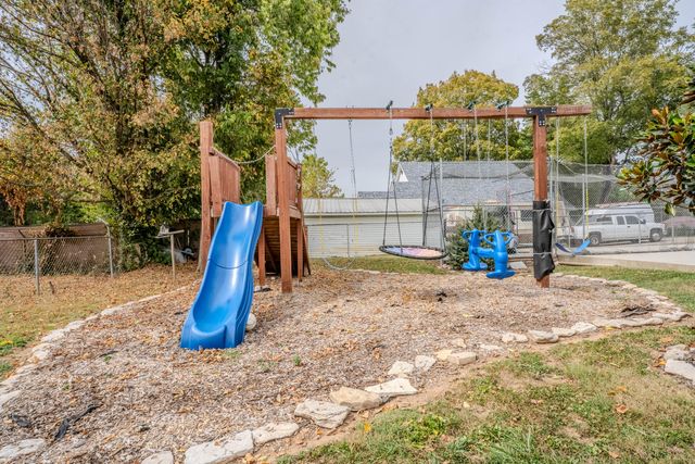 110 Rancho Court, Frankfort, KY 40601