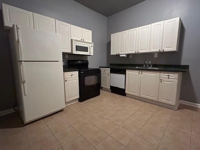 1943 Hoods Fort NW Circle 27, Kennesaw, GA 30144