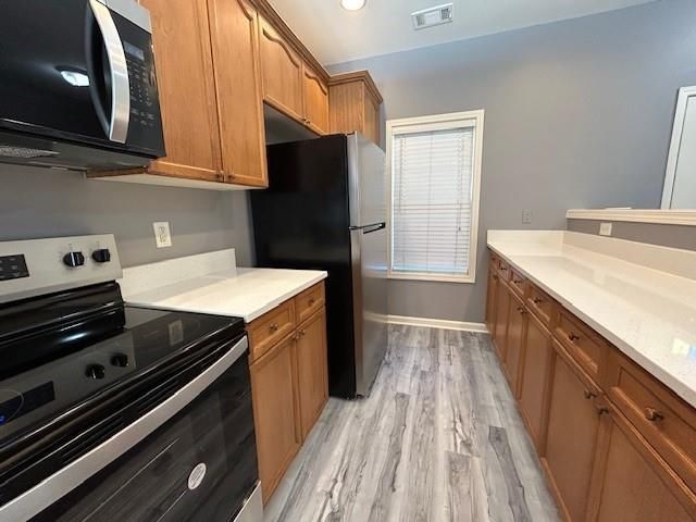 1943 Hoods Fort NW Circle 27, Kennesaw, GA 30144