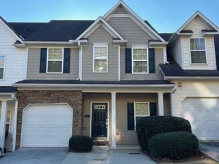 1943 Hoods Fort NW Circle 27, Kennesaw, GA 30144