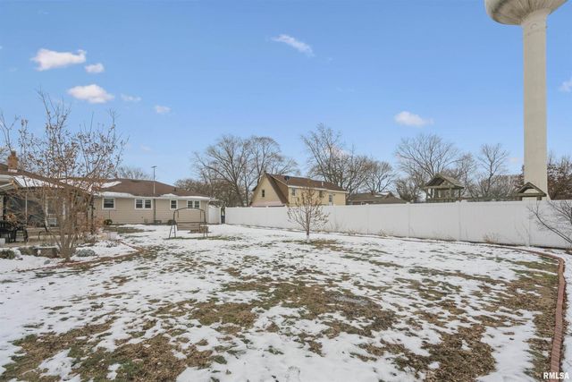 208 N DEPOT Street, Annawan, IL 61234