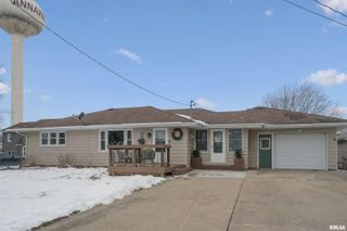 208 N DEPOT Street, Annawan, IL 61234