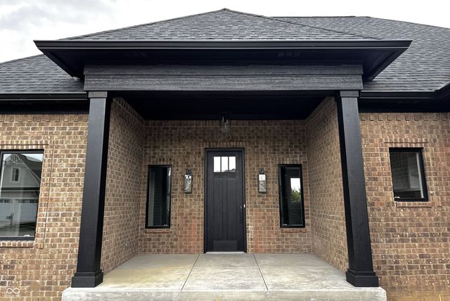 1292 Foxview Court, Franklin, IN 46131