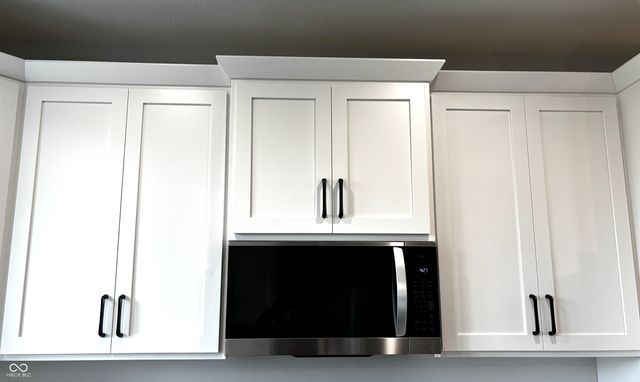 1292 Foxview Court, Franklin, IN 46131