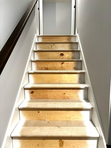 1292 Foxview Court, Franklin, IN 46131