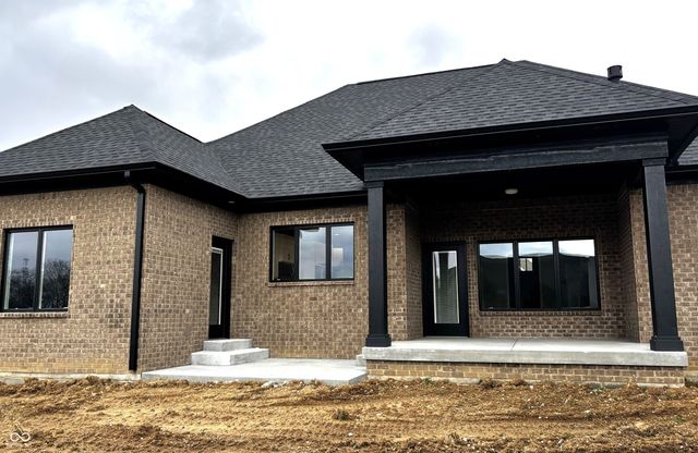 1292 Foxview Court, Franklin, IN 46131