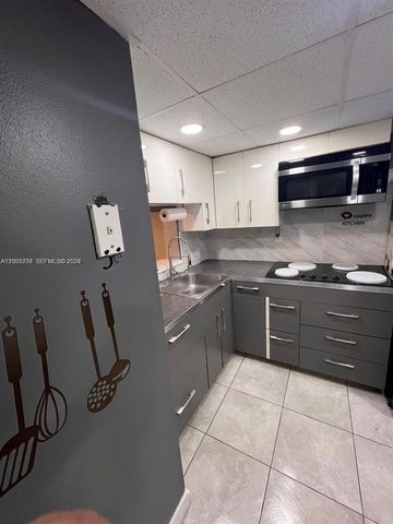 488 NW 165th St Rd B-610, Miami, FL 33169