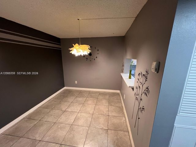 488 NW 165th St Rd B-610, Miami, FL 33169