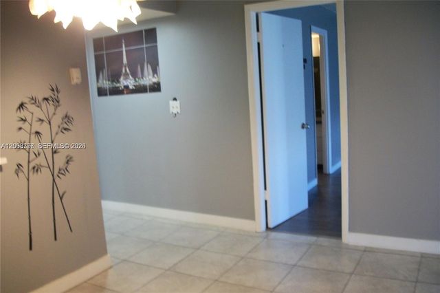 488 NW 165th St Rd B-610, Miami, FL 33169