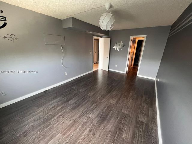 488 NW 165th St Rd B-610, Miami, FL 33169