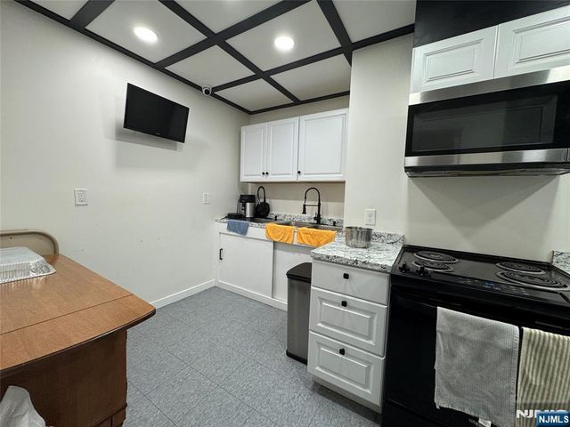 154 Charles Street, Garfield, NJ 07026