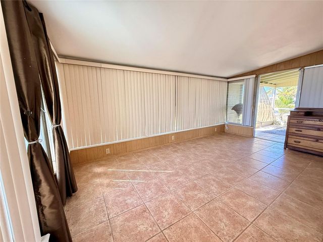 851 CONREID DRIVE NE, Port Charlotte, FL 33952