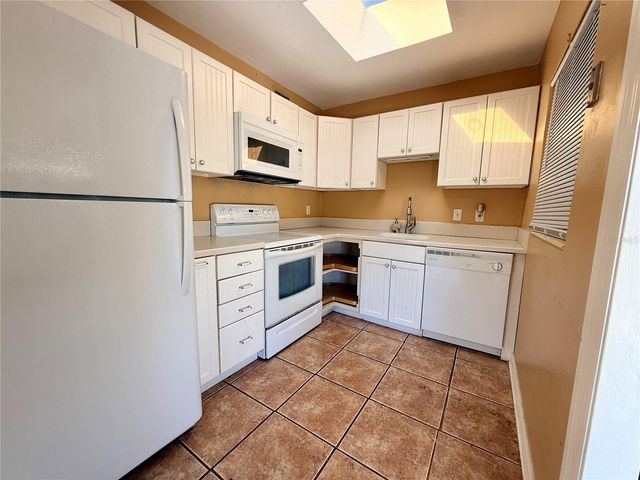 851 CONREID DRIVE NE, Port Charlotte, FL 33952