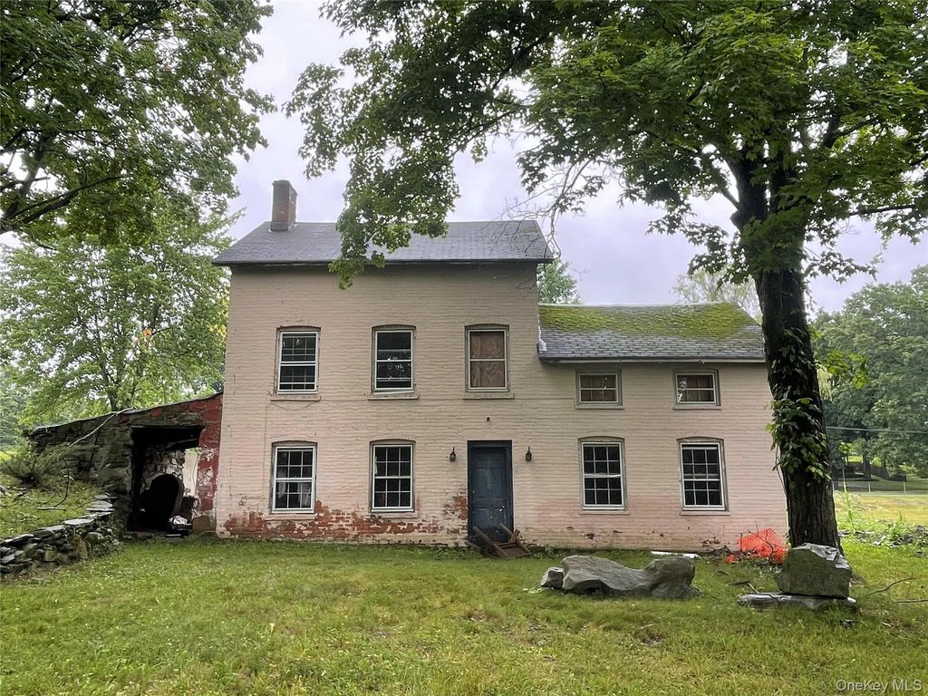 169 Holmes Road, Newburgh, NY 12550