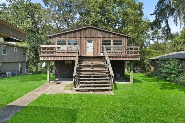 14 Walker Trail, Huntsville, TX 77320